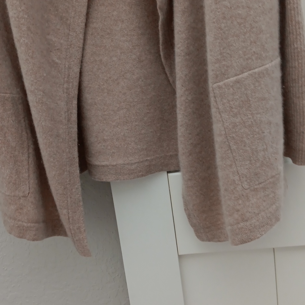 J.McLAUGHLIN..CASHMERE CARDIGAN..MEDIUM - Picture 2 of 7